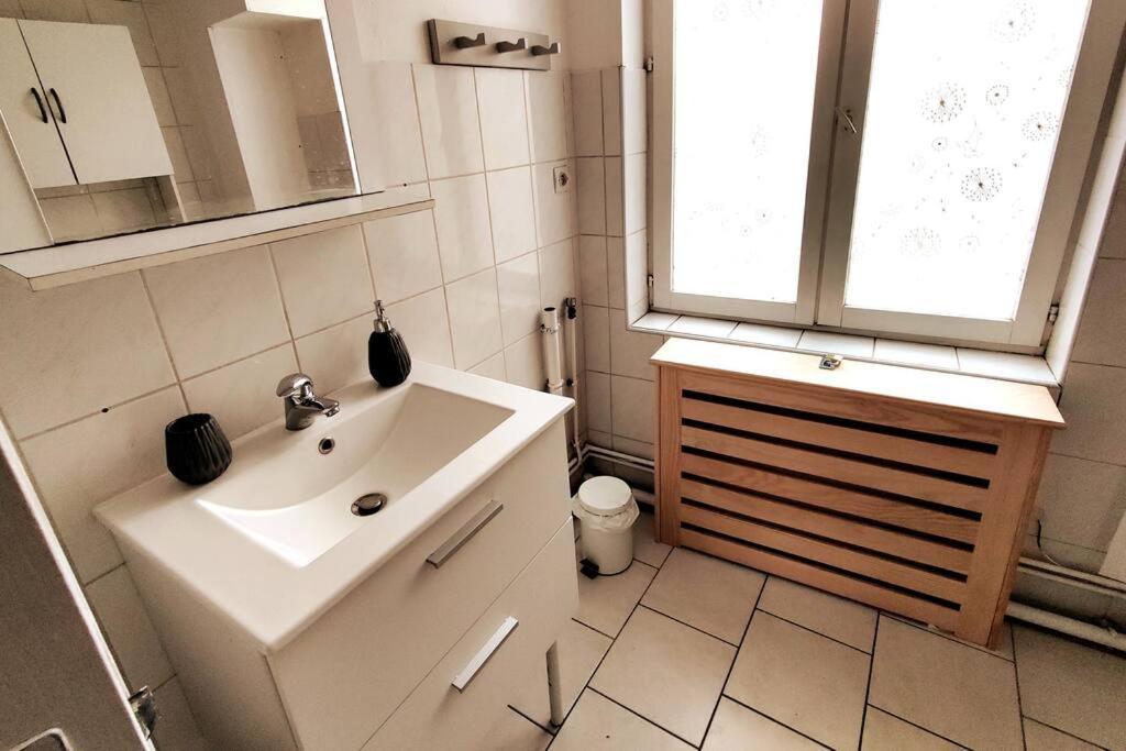 Logement Entier Proche Tribunaux Ντουαί Εξωτερικό φωτογραφία
